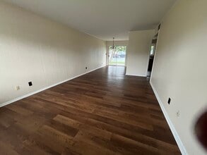 535 S Wayne St, Unit 535A in Lewistown, PA - Building Photo - Building Photo