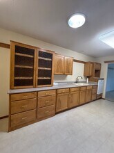 945 Mountain Meadows Cir in Ashland, OR - Building Photo - Building Photo