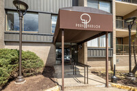 Park Hudson Apartments in North Bergen, NJ - Building Photo - Building Photo