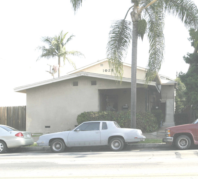 1026-1028 Redondo Ave in Long Beach, CA - Building Photo - Building Photo