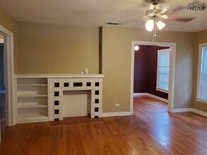 1807 Dayton Ave in Wichita Falls, TX - Building Photo - Building Photo