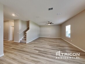 2953 Grand Finale St in Green Cove Springs, FL - Foto de edificio - Building Photo