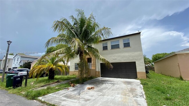 12001 SW 274th St in Homestead, FL - Building Photo - Building Photo