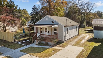 605 Neuse Ave in New Bern, NC - Building Photo - Building Photo