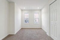 912 N Milton Ave photo'