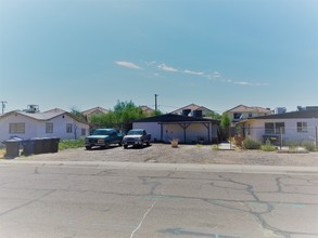 ASU 4plex in Tempe, AZ - Building Photo - Building Photo