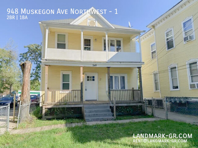 948 Muskegon Ave NW