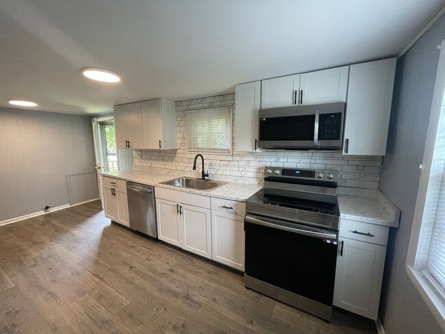 1801 Ridge Ave in Lynchburg, VA - Building Photo - Building Photo