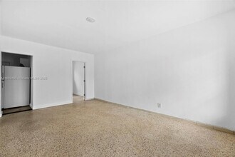800 83rd St in Miami Beach, FL - Building Photo - Building Photo