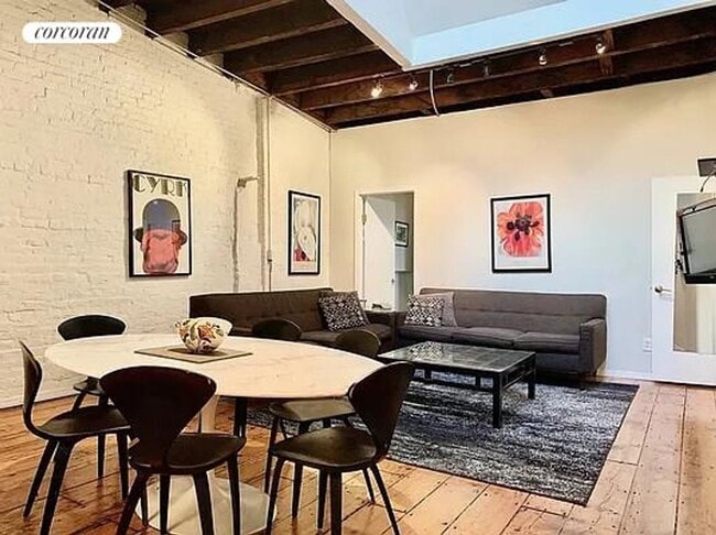 5 W 21st St in New York, NY - Building Photo - Building Photo