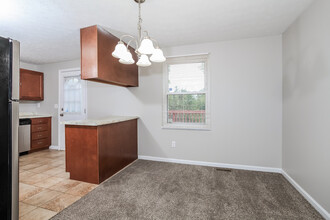 2764 Quaker Ct in Cincinnati, OH - Building Photo - Building Photo