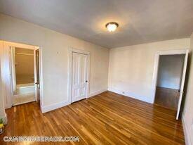 381 Harvard St in Cambridge, MA - Building Photo - Building Photo