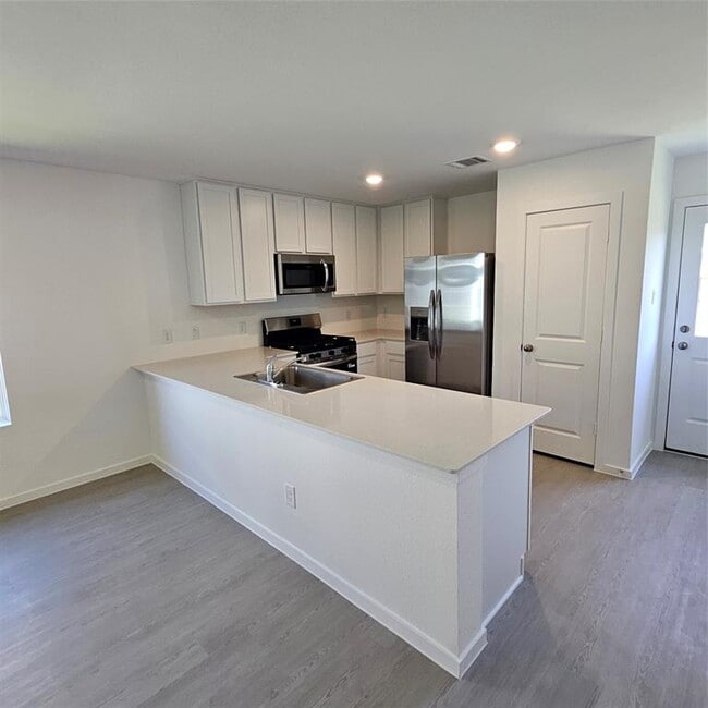 property at 113 Laura Leigh Ln