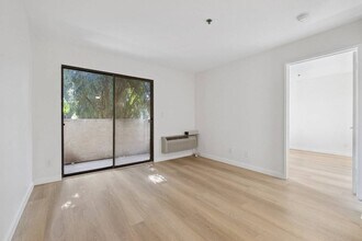 1850 Williams St in Simi Valley, CA - Building Photo - Building Photo