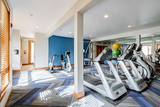 Pinnacle Sonata in Bothell, WA - Building Photo - Building Photo