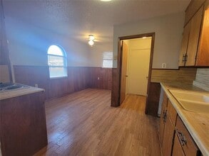 214 Sherwood Ln in Clyde, TX - Building Photo - Building Photo