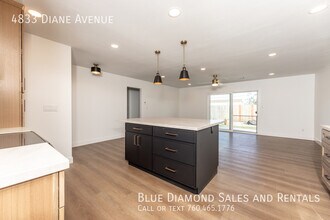4833 Diane Ave in San Diego, CA - Building Photo - Building Photo