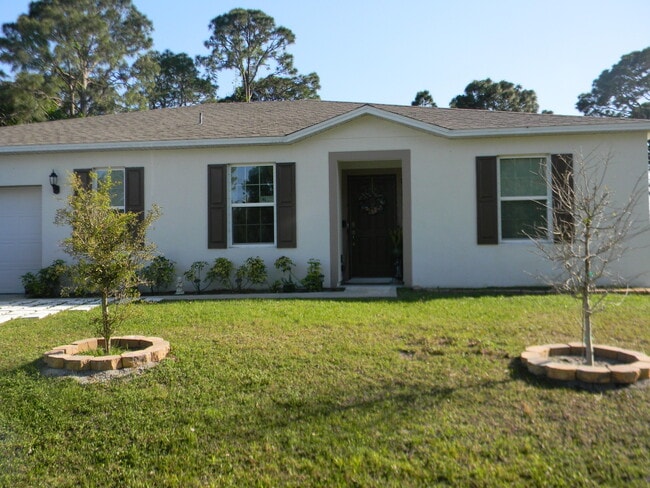 1588 Ranger Rd SE in Palm Bay, FL - Building Photo - Building Photo