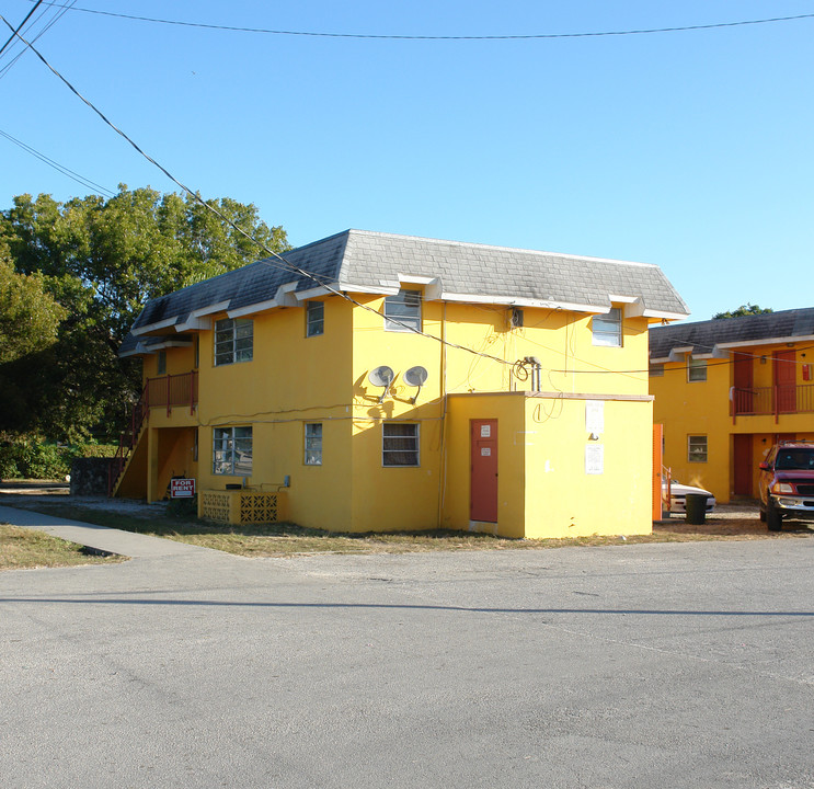 544 NW 2nd St in Homestead, FL - Building Photo