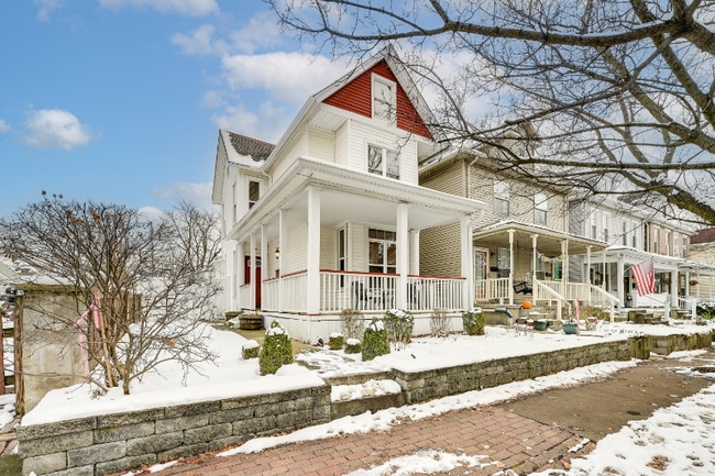 property at 1090 Michigan Ave