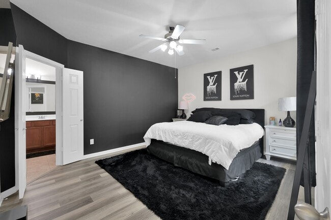 3607 Cedar Flats Ln