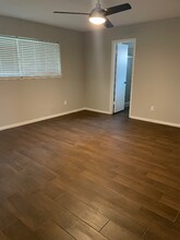1904 Lazy Creek Ln in Pearland, TX - Building Photo - Building Photo