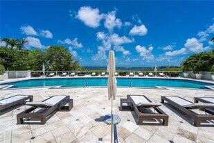 1643 Brickell Ave, Unit 1503 in Miami, FL - Building Photo