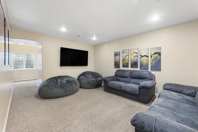 918 E 1375 N in Ogden, UT - Building Photo - Building Photo