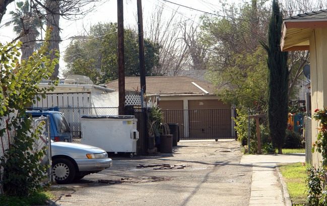 1382-1386 N F St in San Bernardino, CA - Building Photo - Building Photo