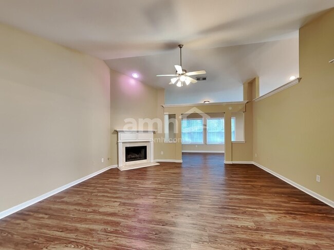 859 Castlebottom Dr in Lawrenceville, GA - Building Photo - Building Photo