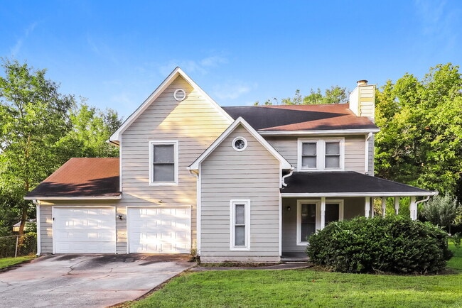 property at 25 Rivercrest Dr