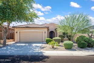 5533 W Cavedale Dr in Phoenix, AZ - Building Photo