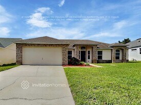 370 Pine Springs Dr in Debary, FL - Building Photo