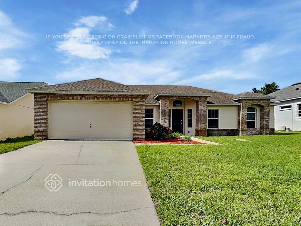 370 Pine Springs Dr in Debary, FL - Building Photo