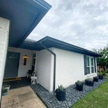 6505 Highview Terrace in Watauga, TX - Foto de edificio - Building Photo