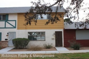 269 Greenbriar Townhouse Way