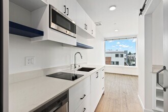 Canopy in Seattle, WA - Foto de edificio - Building Photo