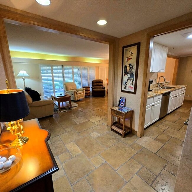 36750 US-19 in Palm Harbor, FL - Building Photo - Building Photo