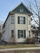 3821 E 55th St in Cleveland, OH - Building Photo