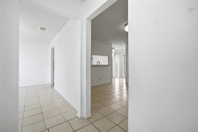 12203 Cape Hyannis Dr