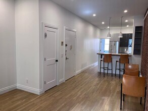 259 12th St in Hoboken, NJ - Building Photo - Building Photo