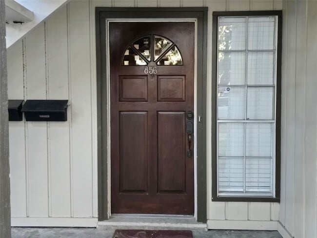 856 Wax Myrtle Ln in Houston, TX - Building Photo - Building Photo