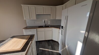 632 S Lawler Ave in East Wenatchee, WA - Building Photo - Building Photo