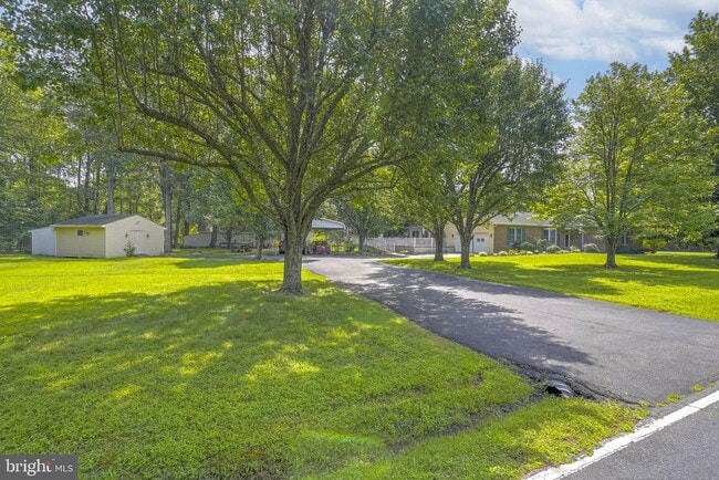 4949 Idlewilde Rd in Shady Side, MD - Building Photo - Building Photo