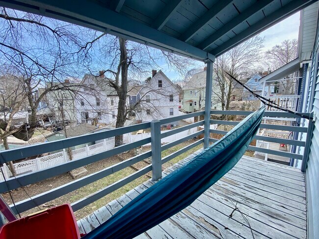 44 Day St, Unit 2 in Boston, MA - Building Photo - Building Photo