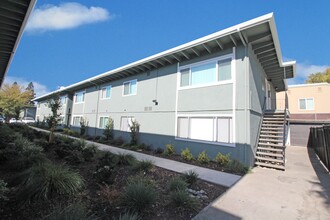 The Canopy in Sacramento, CA - Foto de edificio - Building Photo