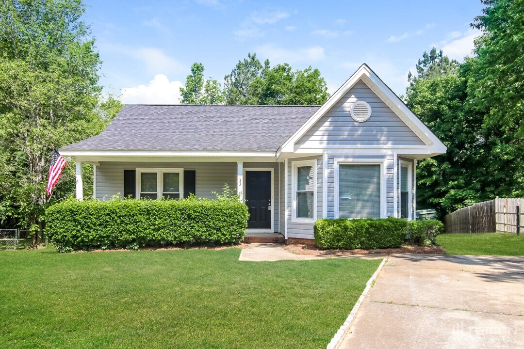 133 Riverwalk Ct in Irmo, SC - Building Photo