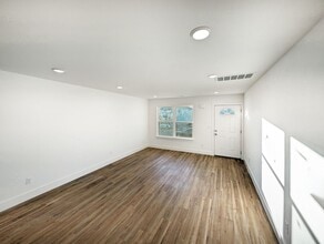 1206 Nedra Dr in Decatur, AR - Building Photo - Building Photo