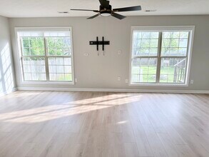 588 Wellington Gardens Dr in Lexington, KY - Building Photo - Building Photo