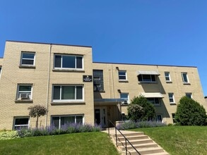 4610 Bryant Ave S in Minneapolis, MN - Building Photo - Interior Photo